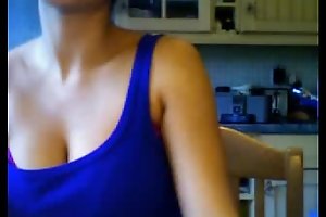 Hot Indian Girl Shows will not hear of tits on web camera