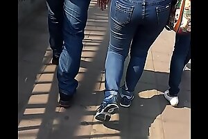 Chinese hot ass on the street